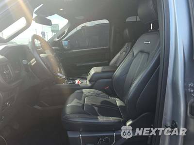 2024 Ford Expedition MAX Platinum - zdjęcie 6 z 20 - miniatura