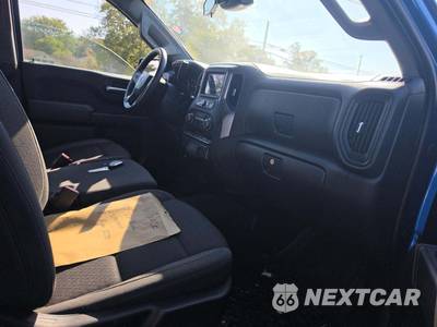 2022 Chevrolet Silverado 1500 Custom Trail Boss Crew Cab Medium Bed 2CX - zdjęcie 18 z 30 - miniatura