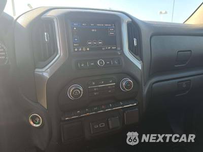 2022 Chevrolet Silverado 1500 Custom Trail Boss Crew Cab Medium Bed 2CX - zdjęcie 10 z 30 - miniatura