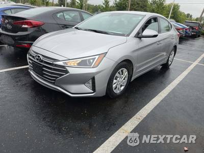 2020 Hyundai Elantra SE Sedan - zdjęcie 1 z 25 - miniatura