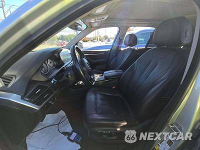 2016 BMW X5 Sports Activity Vehicle xDrive35i - zdjęcie 6 z 23 - miniatura
