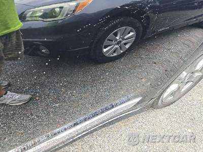 2019 Toyota Sienna SE 8-Passenger 119.3" WB - zdjęcie 24 z 29 - miniatura