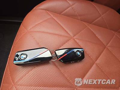 2023 BMW iX Sports Activity Vehicle M60 - zdjęcie 8 z 21 - miniatura
