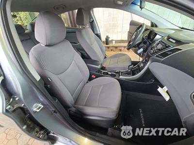 2015 Hyundai Elantra SE Sedan - zdjęcie 18 z 22 - miniatura