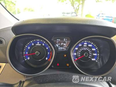 2015 Hyundai Elantra SE Sedan - zdjęcie 9 z 22 - miniatura