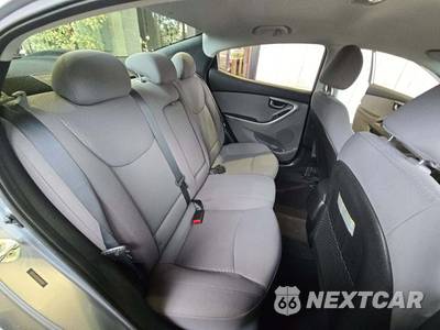 2015 Hyundai Elantra SE Sedan - zdjęcie 16 z 22 - miniatura