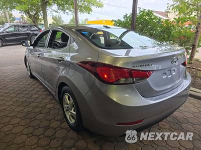 2015 Hyundai Elantra SE Sedan - zdjęcie 2 z 22 - miniatura