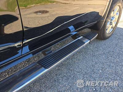 2022 Chevrolet Silverado 2500HD LTZ Crew Cab Long Bed 1LZ - zdjęcie 34 z 38 - miniatura