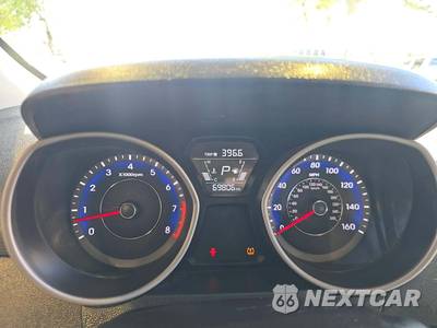 2016 Hyundai Elantra Value Edition Sedan - zdjęcie 9 z 26 - miniatura