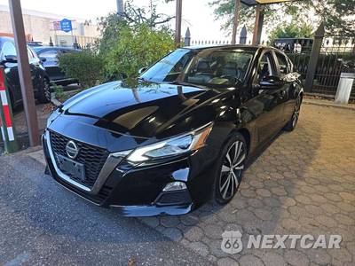 2019 Nissan Altima SR - zdjęcie 1 z 26 - miniatura