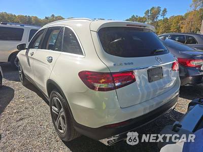 2019 Mercedes-Benz GLC 300 4MATIC - zdjęcie 2 z 26 - miniatura