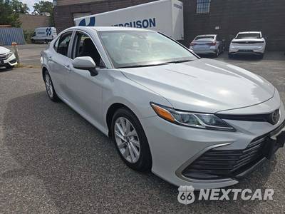 2022 Toyota Camry LE - zdjęcie 4 z 24 - miniatura