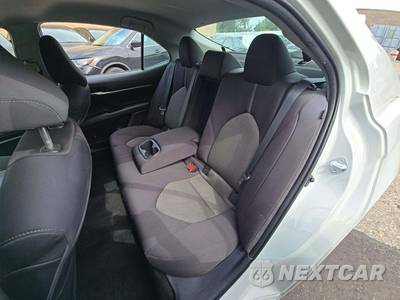 2022 Toyota Camry LE - zdjęcie 13 z 24 - miniatura