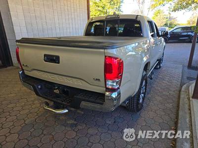 2017 Toyota Tacoma SR5 Crew Cab Medium Bed - zdjęcie 3 z 21 - miniatura