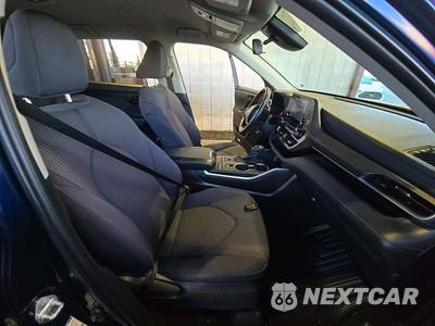 2022 Toyota Highlander L - zdjęcie 19 z 31 - miniatura