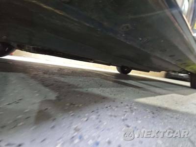 1999 Toyota Avalon XLS w/Bench Seats - zdjęcie 4 z 26 - miniatura