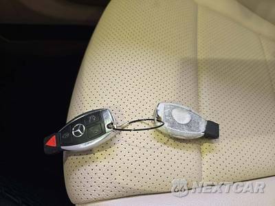 2018 Mercedes-Benz GLC 300 4MATIC - zdjęcie 8 z 26 - miniatura