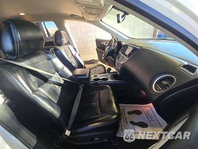 2018 Nissan Pathfinder SL - zdjęcie 19 z 26 - miniatura