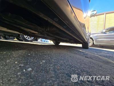 2017 Toyota Corolla LE Sedan - zdjęcie 17 z 22 - miniatura