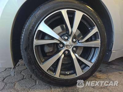 2017 Nissan Maxima SL - zdjęcie 22 z 26 - miniatura
