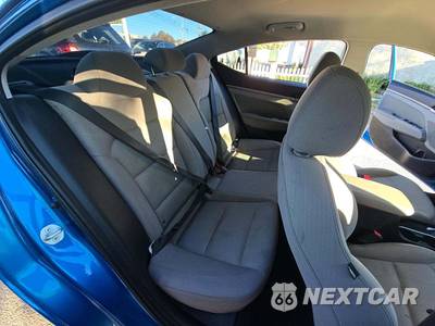 2017 Hyundai Elantra SE Sedan - zdjęcie 16 z 25 - miniatura