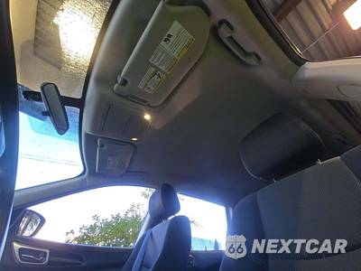 2018 Nissan Pathfinder S - zdjęcie 11 z 26 - miniatura