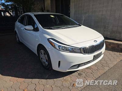 2017 Kia Forte LX Sedan - zdjęcie 4 z 23 - miniatura