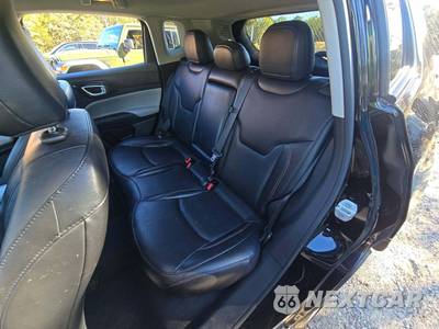 2022 Jeep Compass Limited - zdjęcie 13 z 24 - miniatura