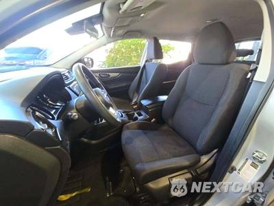 2022 Nissan Rogue Sport S - zdjęcie 6 z 22 - miniatura