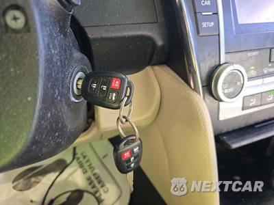 2014 Toyota Camry LE - zdjęcie 8 z 23 - miniatura