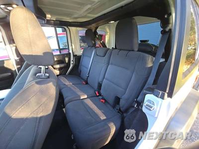 2019 Jeep Wrangler Unlimited Sport S - zdjęcie 13 z 22 - miniatura