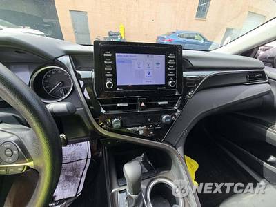 2024 Toyota Camry LE - zdjęcie 10 z 22 - miniatura