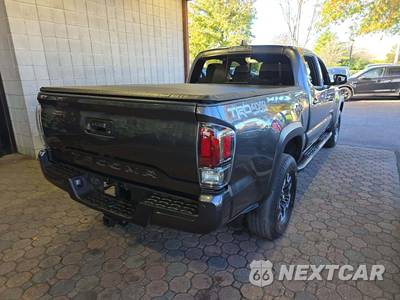 2022 Toyota Tacoma TRD Off-Road Crew Cab Long Bed - zdjęcie 3 z 23 - miniatura