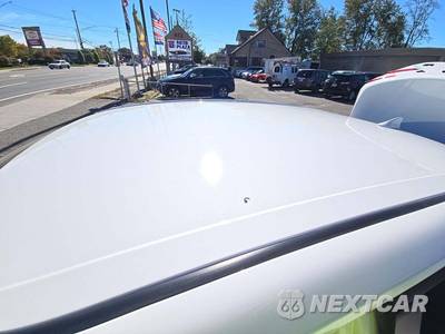 2025 Toyota Camry LE - zdjęcie 12 z 20 - miniatura