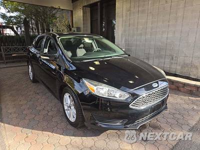2017 Ford Focus SE Sedan - zdjęcie 4 z 25 - miniatura