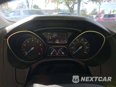 2017 Ford Focus SE Sedan - zdjęcie 9 z 25 - miniatura