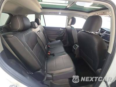 2021 Volkswagen Tiguan SE - zdjęcie 17 z 26 - miniatura