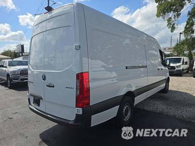 2025 Mercedes-Benz Sprinter 2500 Cargo Van High Roof 170.0" WB - zdjęcie 3 z 23 - miniatura