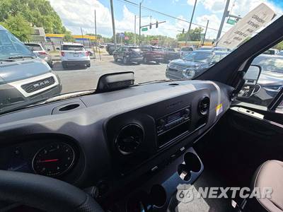 2025 Mercedes-Benz Sprinter 2500 Base - zdjęcie 10 z 22 - miniatura