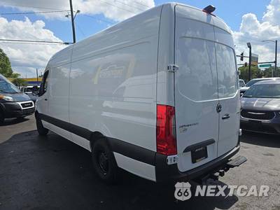 2025 Mercedes-Benz Sprinter 2500 Base - zdjęcie 2 z 22 - miniatura