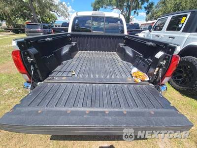 2019 Toyota Tacoma SR5 Crew Cab Medium Bed - zdjęcie 14 z 26 - miniatura
