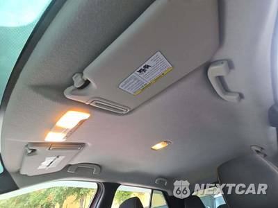 2018 Nissan Kicks SR - zdjęcie 11 z 26 - miniatura