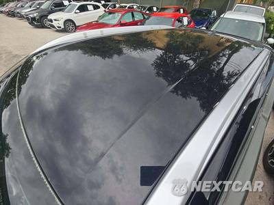 2018 Nissan Kicks SR - zdjęcie 12 z 26 - miniatura