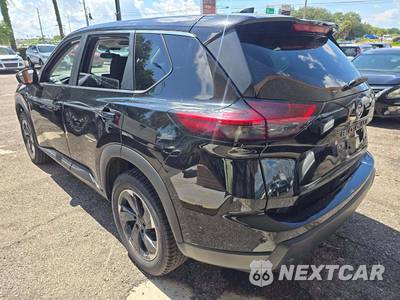 2024 Nissan Rogue SV - zdjęcie 2 z 25 - miniatura