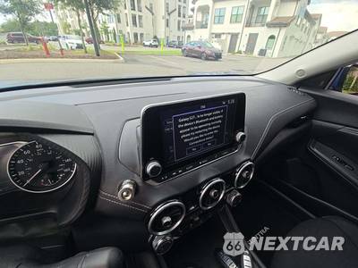 2022 Nissan Sentra SV - zdjęcie 10 z 27 - miniatura