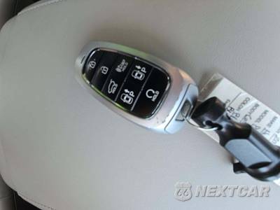 2024 Hyundai Calligraphy - zdjęcie 9 z 27 - miniatura