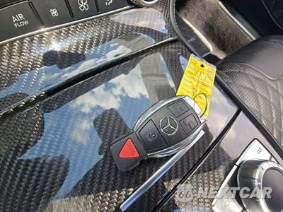 2016 Mercedes-Benz AMG SL 63 - zdjęcie 5 z 26 - miniatura