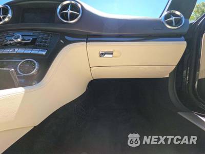 2013 Mercedes-Benz SL 63 AMG - zdjęcie 17 z 24 - miniatura