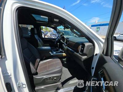 2022 Chevrolet Silverado 1500 High Country Crew Cab Short Bed 3LZ - zdjęcie 18 z 23 - miniatura
