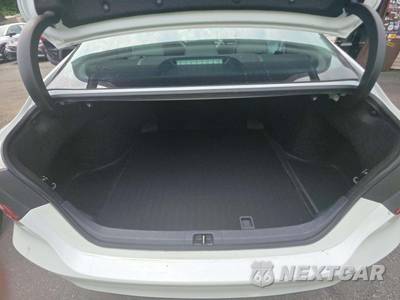 2023 Toyota Camry Hybrid XLE - zdjęcie 14 z 29 - miniatura